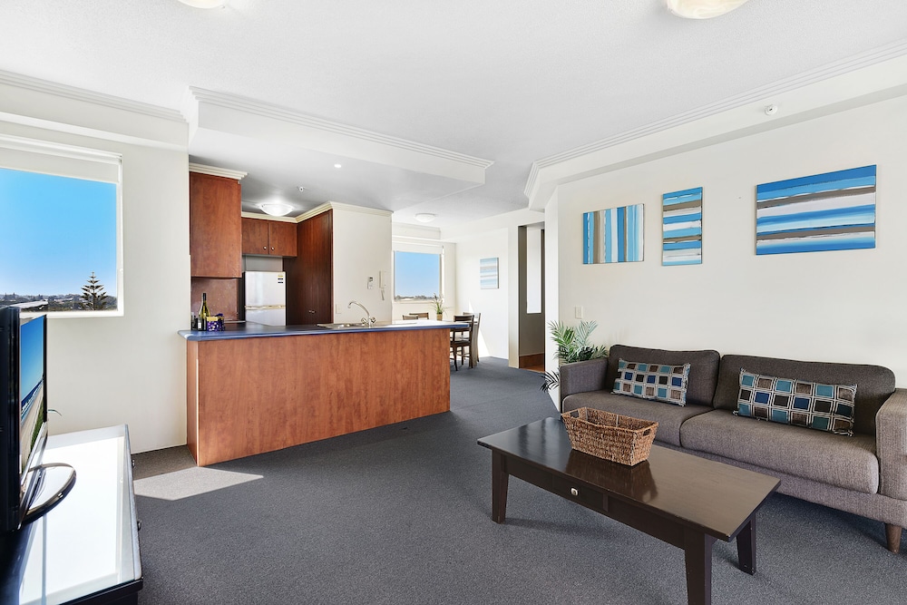 Crystal Bay On The Broadwater 59/79