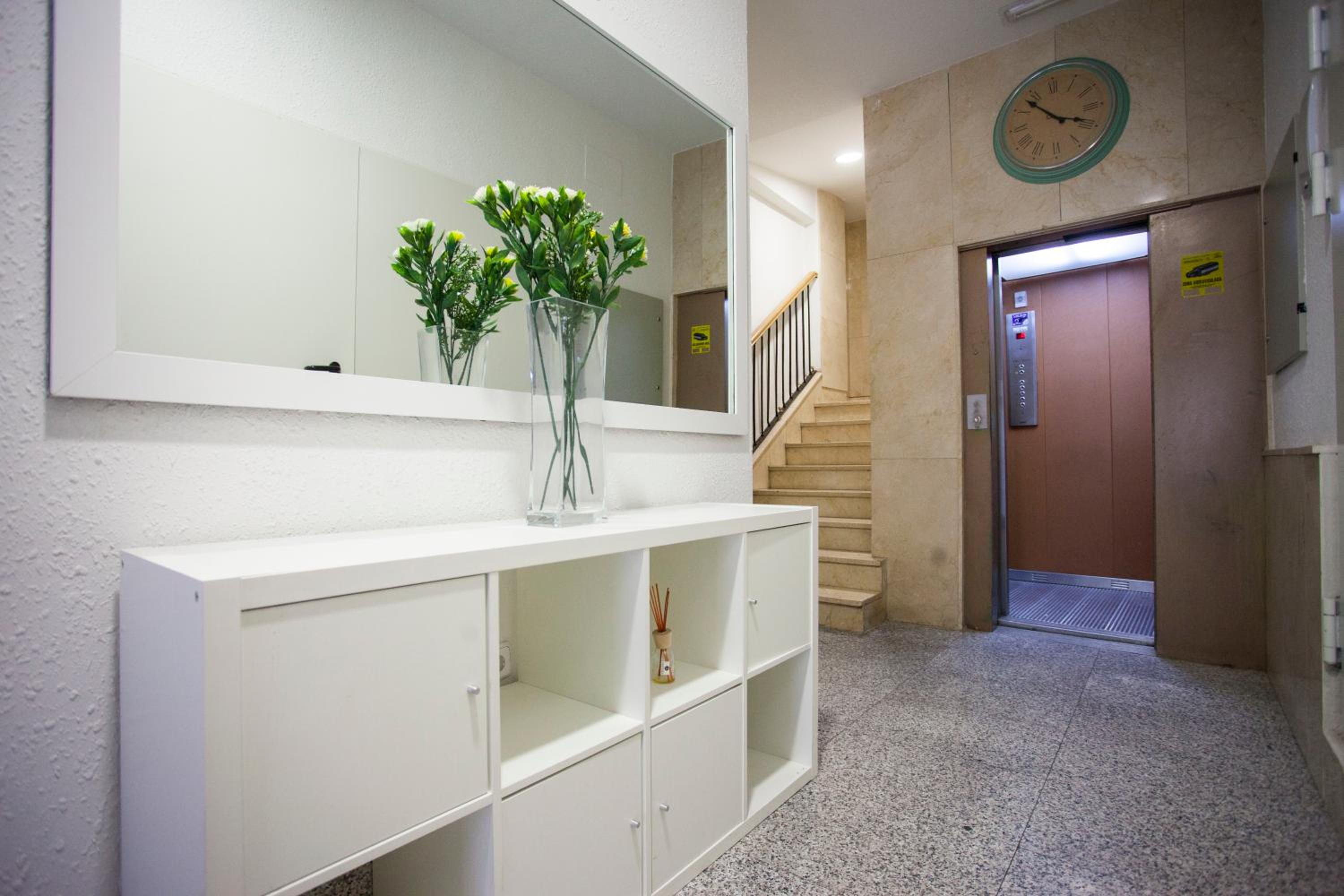 Apartamentos Fuencarral 50 9/100