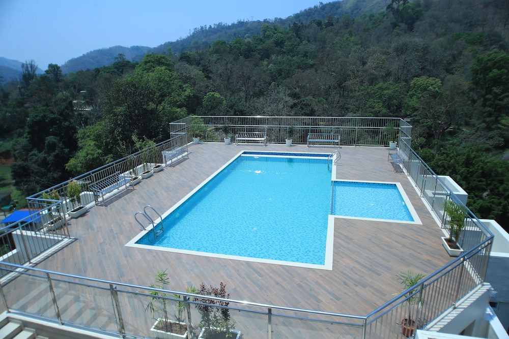 Sterling Thekkady 47/66