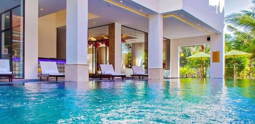 Ally Beach Boutique Hotel Hoian 24/50