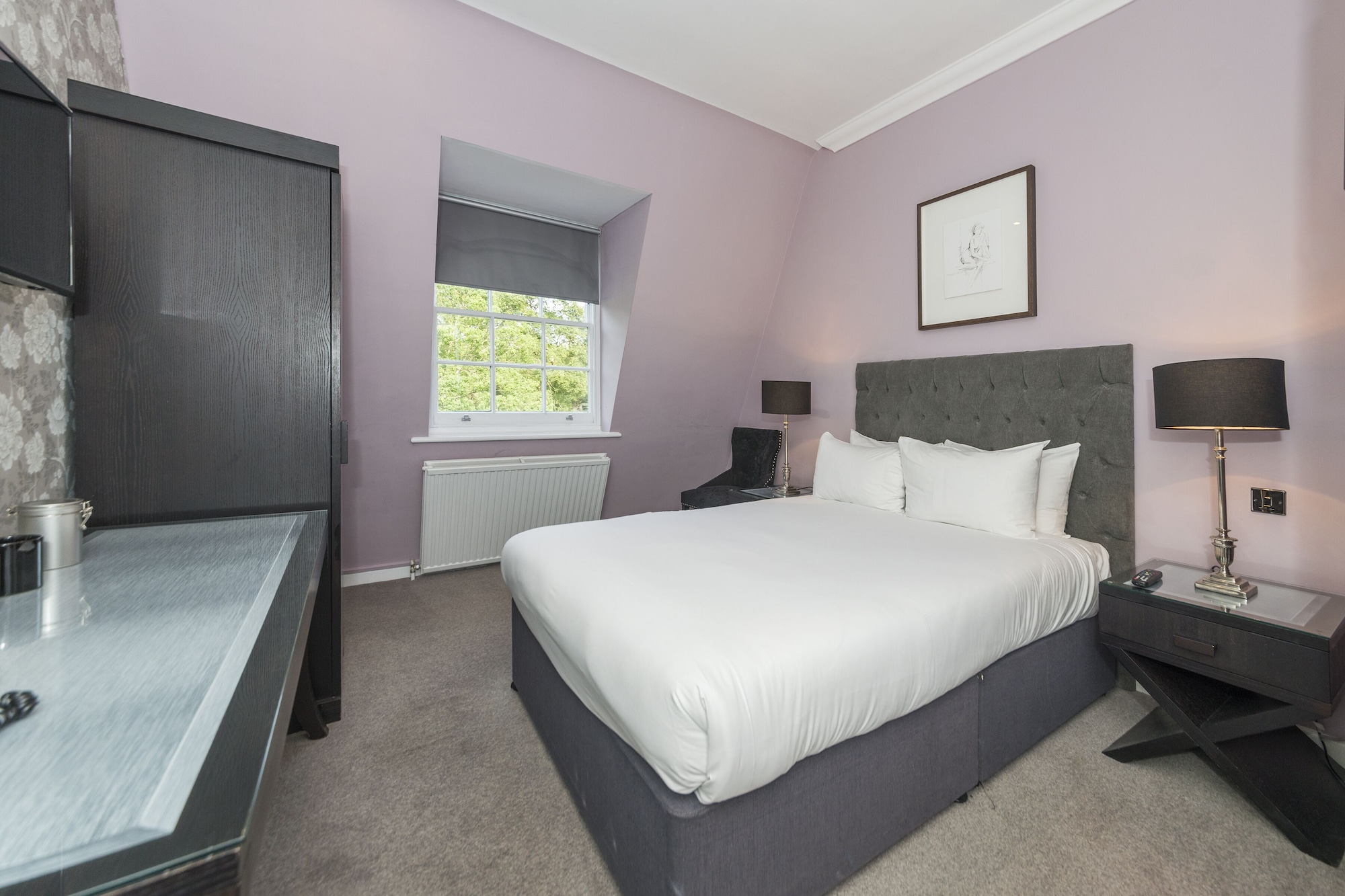 Mansion, Double Bed