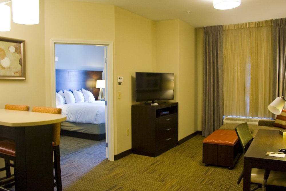 STAYBRIDGE SUITES TOLEDO - ROSSFORD - PERRYSBURG 14/41