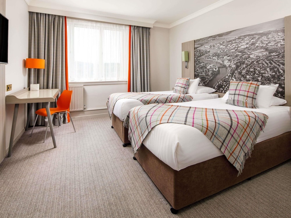 CLASSIC, TWIN BEDS
