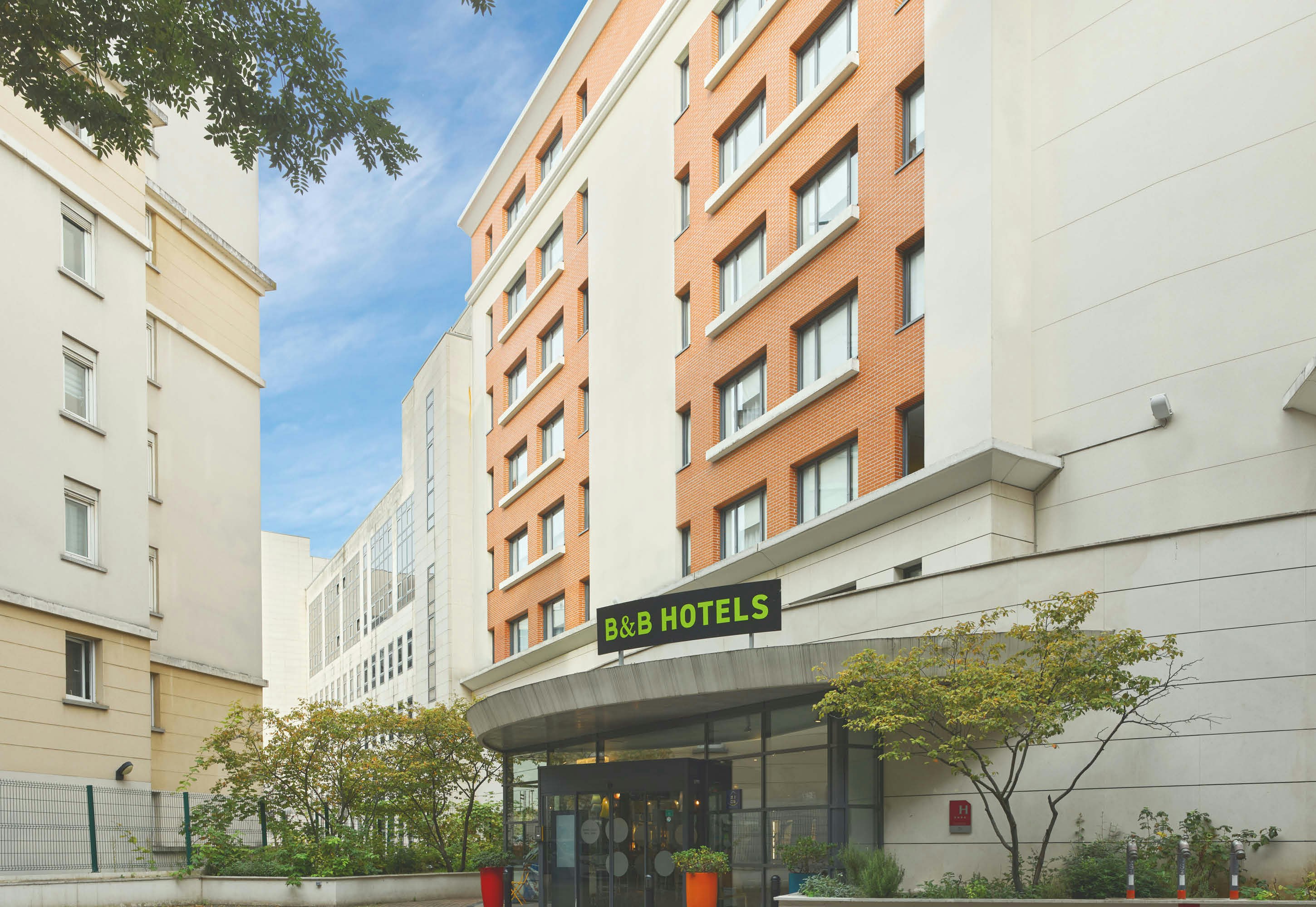 B&B HOME Rueil-Malmaison Gare 38/40