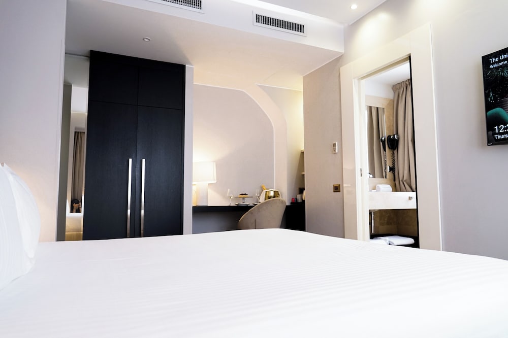 Style Hotel 14/48