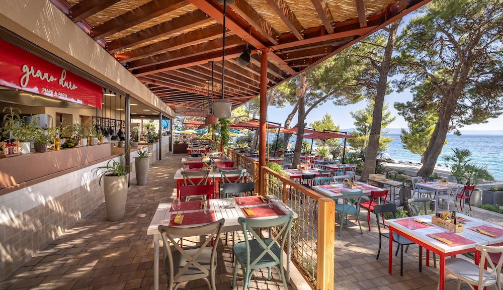 Sunny Makarska by Valamar 45/71
