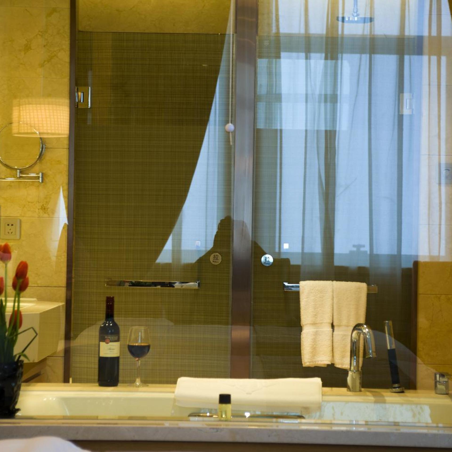 Firth Jinling Grand Hotel 14/75