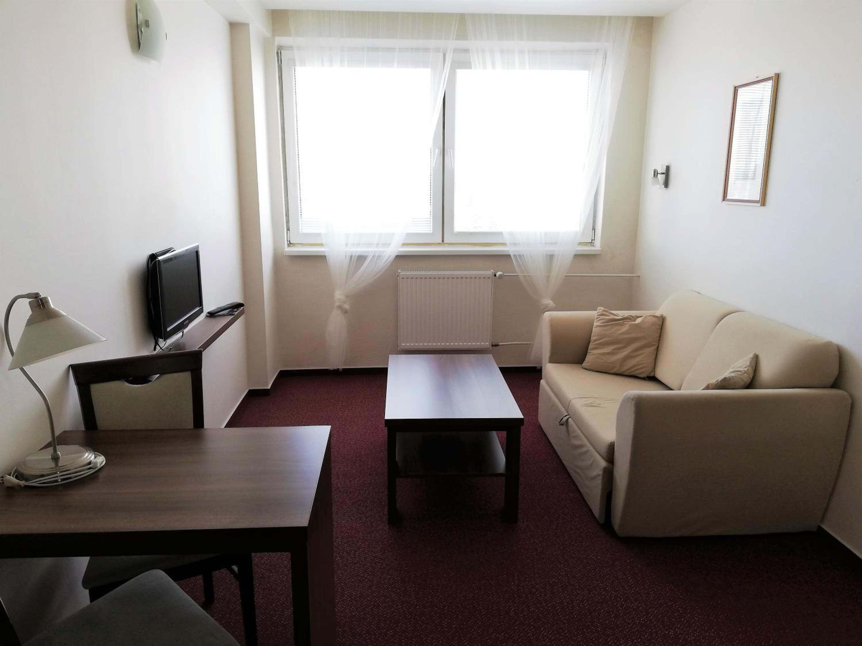 Klar Hotel 25/50