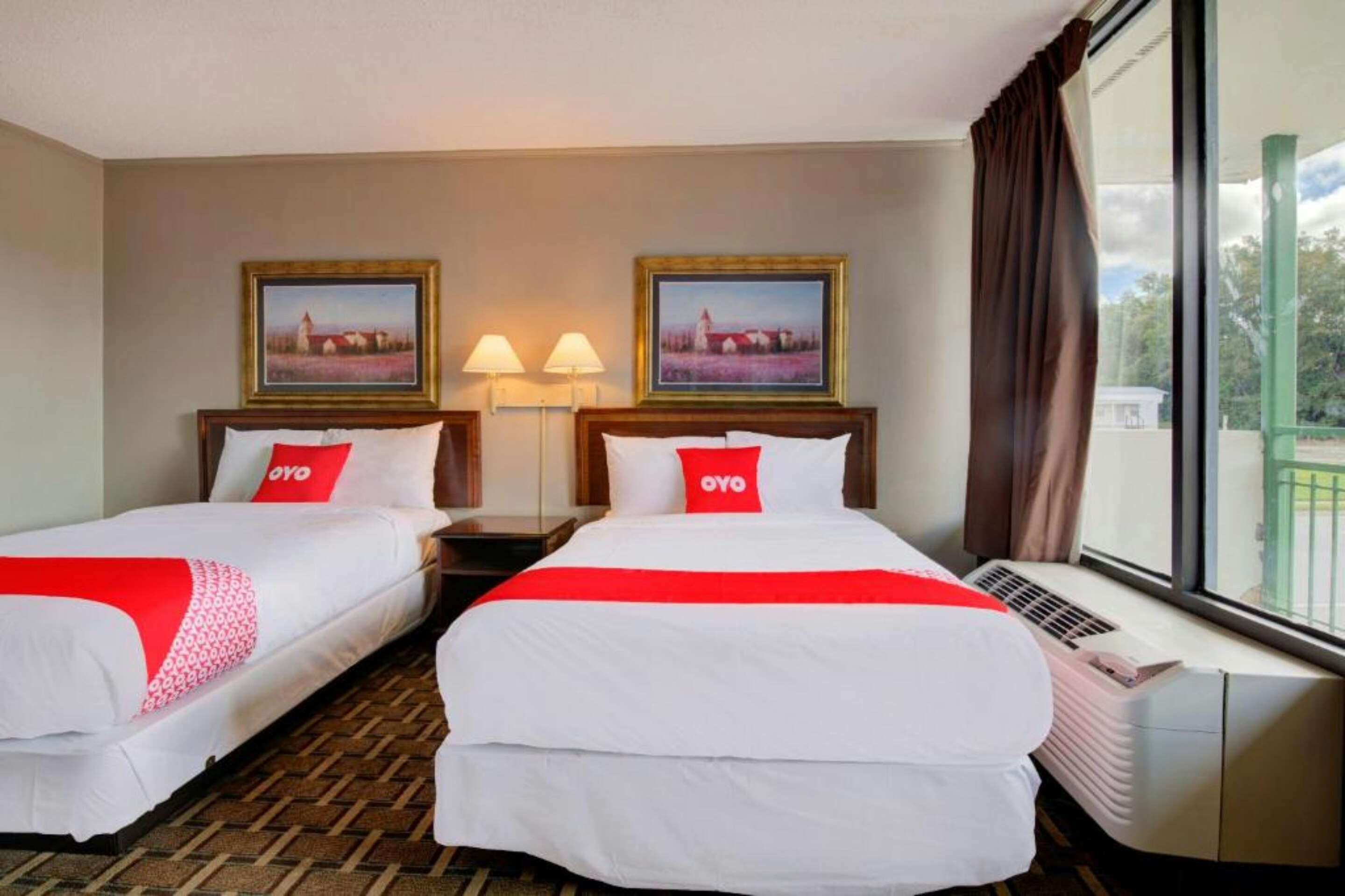 Room at Rise Inn by OYO GA US-441, DOUGLAS - GA