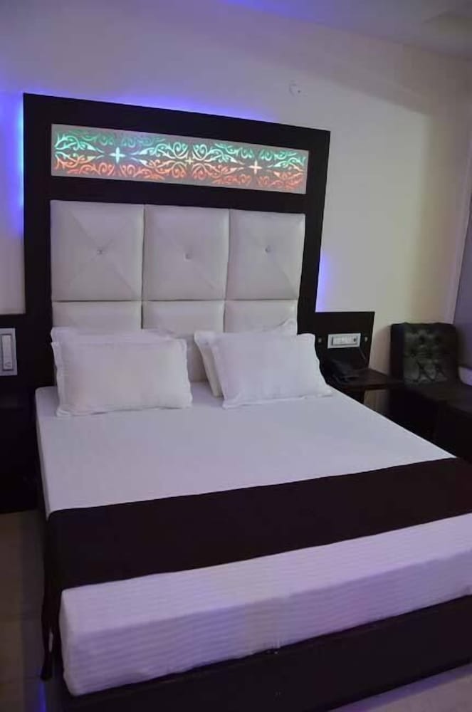 Hotel Royal Park 22 19/19