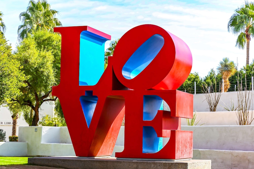 Hyatt Place Scottsdale/Old Town 59/65