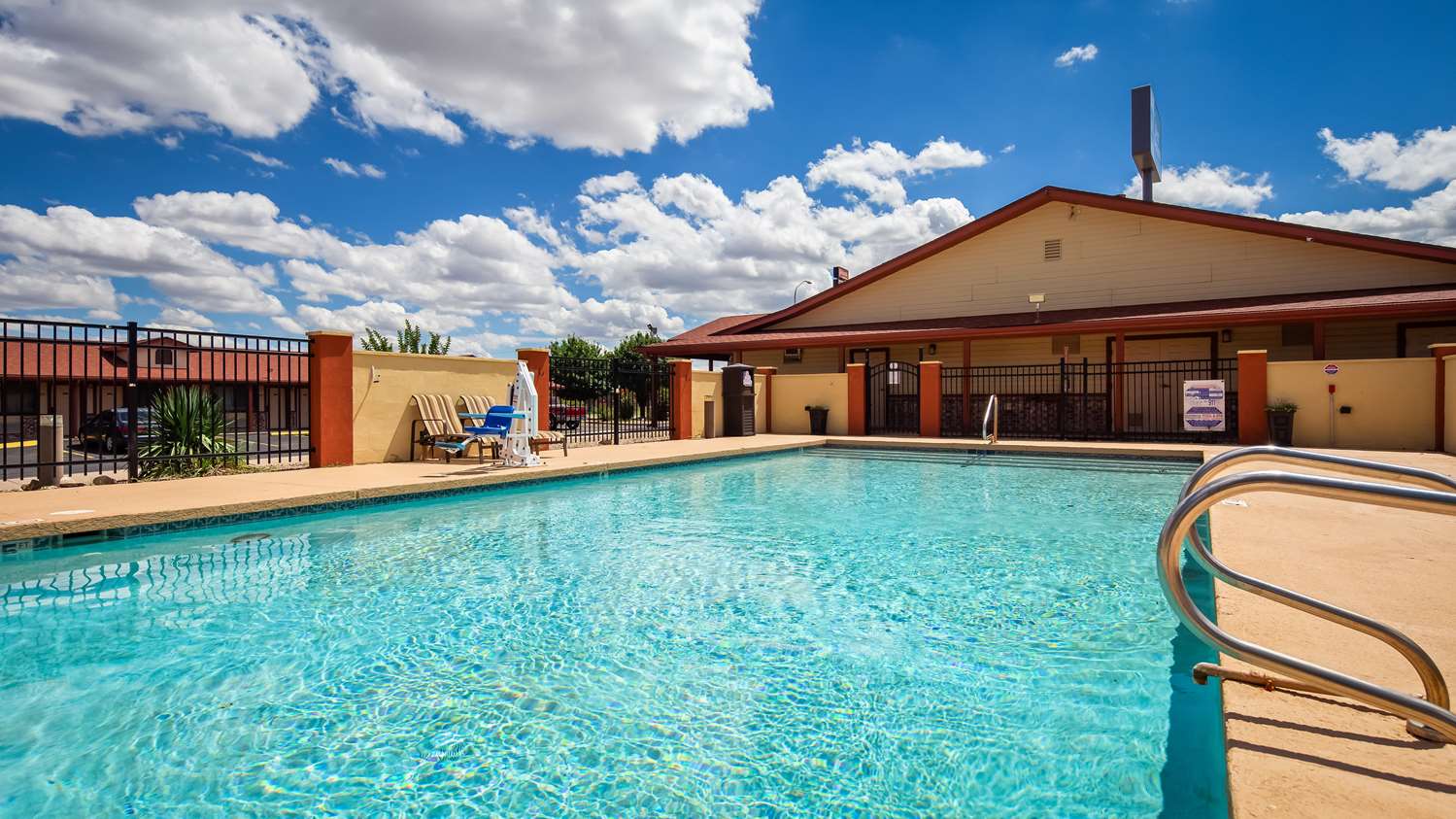 Best Western Santa Rosa Inn 4/19