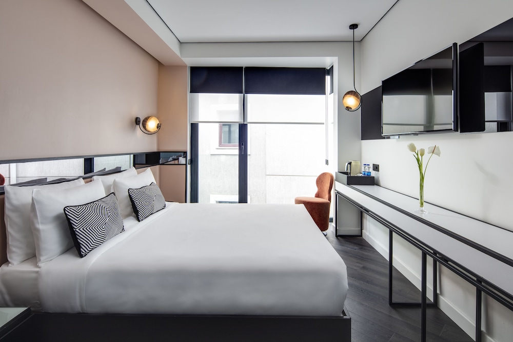 The Westist Hotel & Spa 19/69