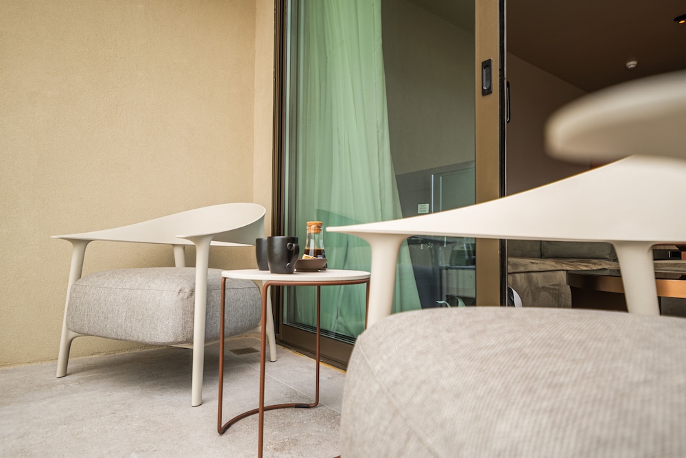 Oniros Residences 40/50
