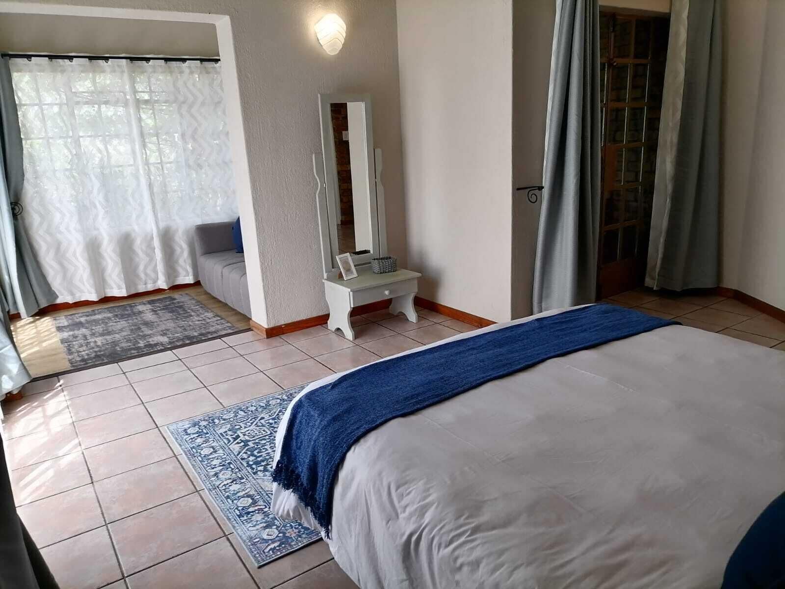 COMFORT, HOUSE