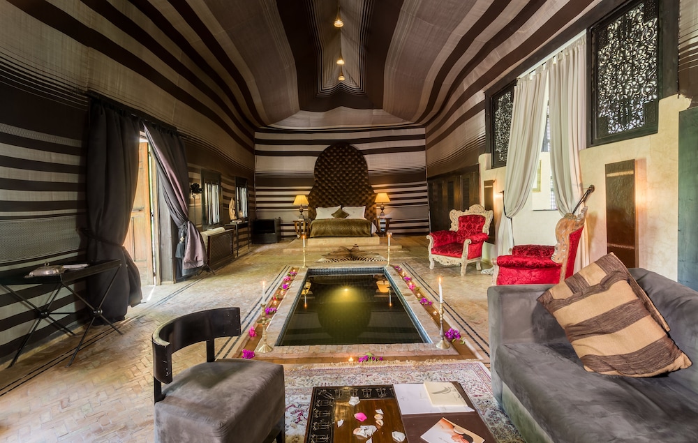 Rhoul Palace And Spa 45/68