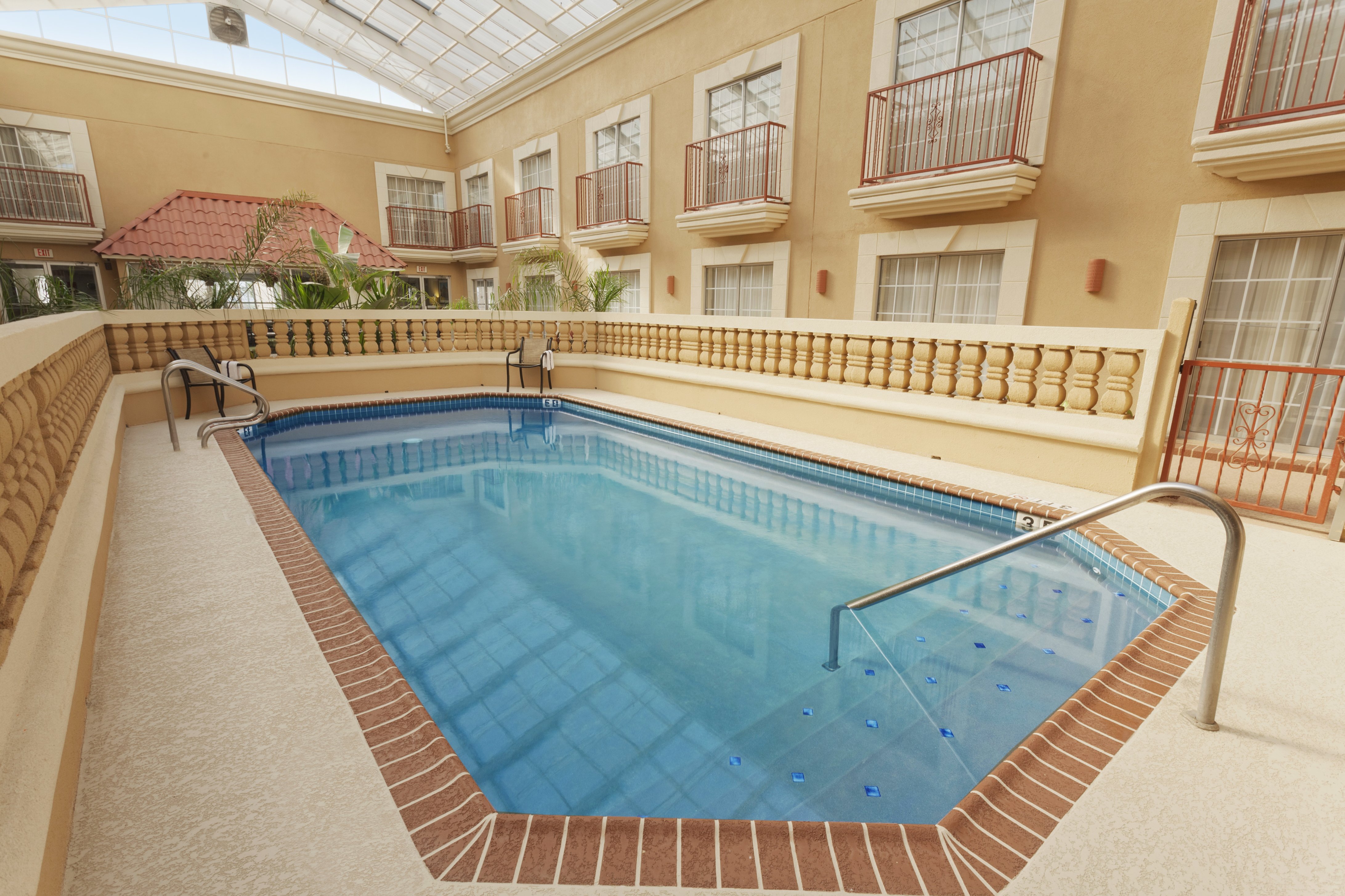 Best Western Plus Atrium Inn 15/26