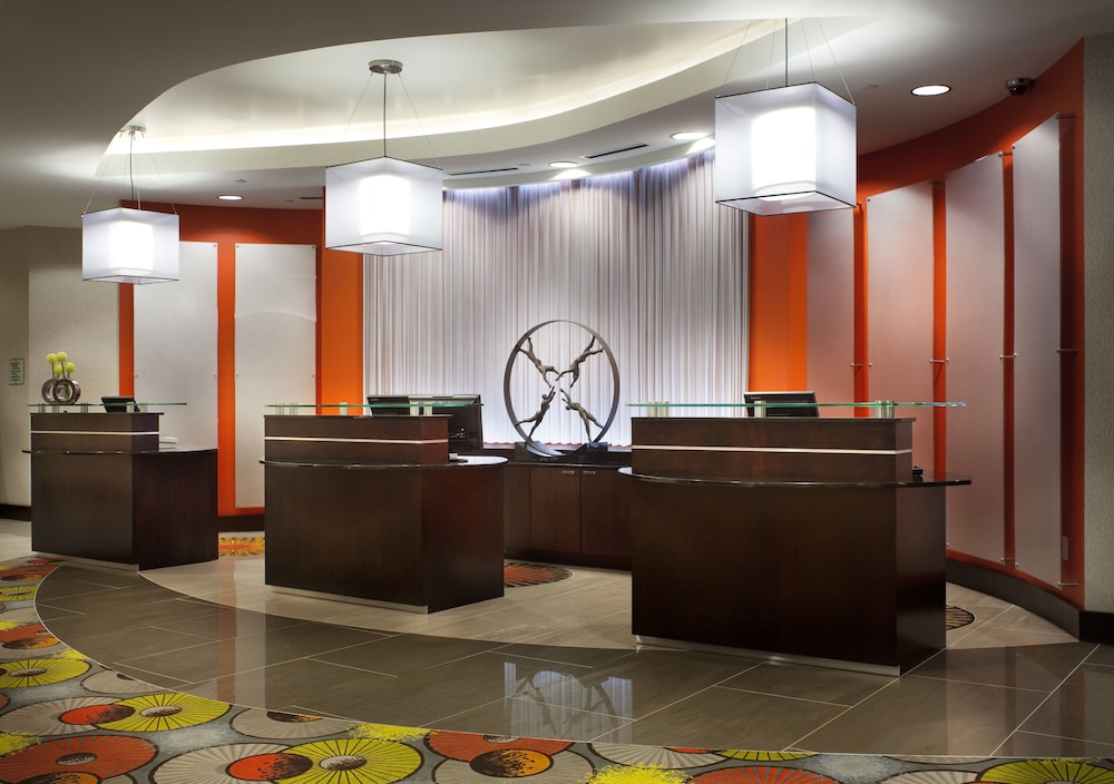 Hilton Garden Inn Cherry Creek 8/62