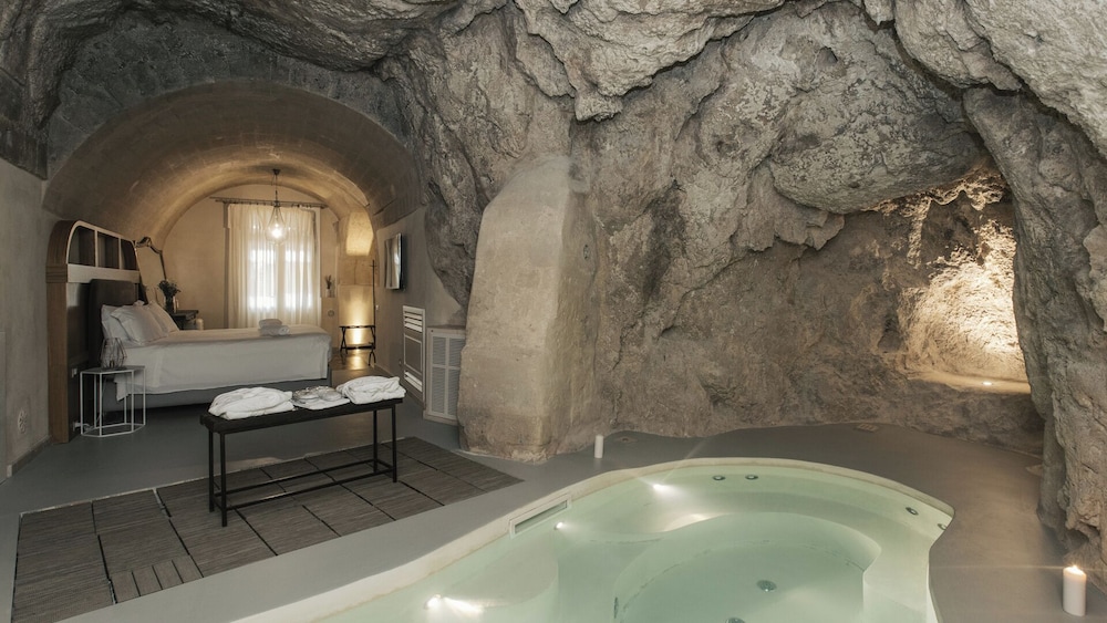 Palazzo del Duca Hotel & Restaurant 70/102