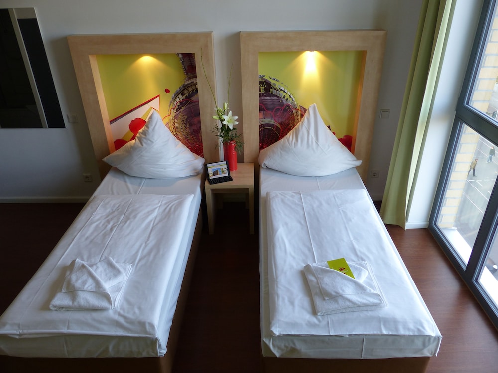 H Hotel 4 Youth Berlin Mitte 45/64