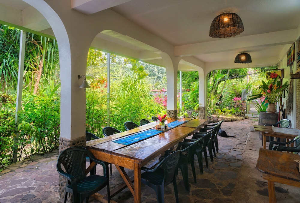 Hibiscus Valley Inn 28/50