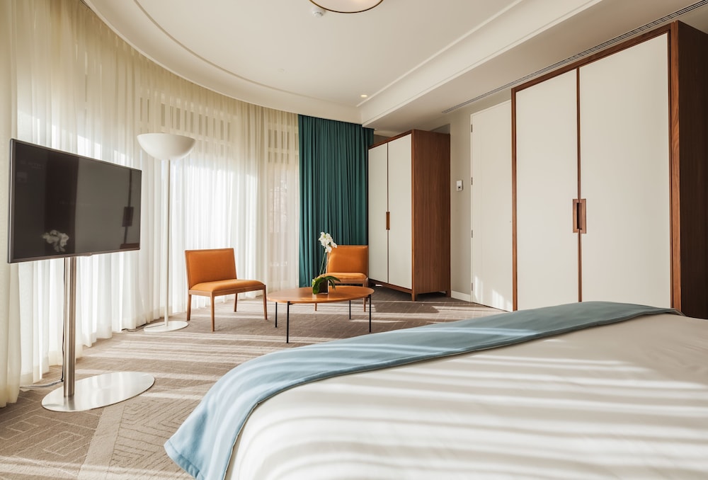 جناح مفرد، Vincci Porto 2/6
