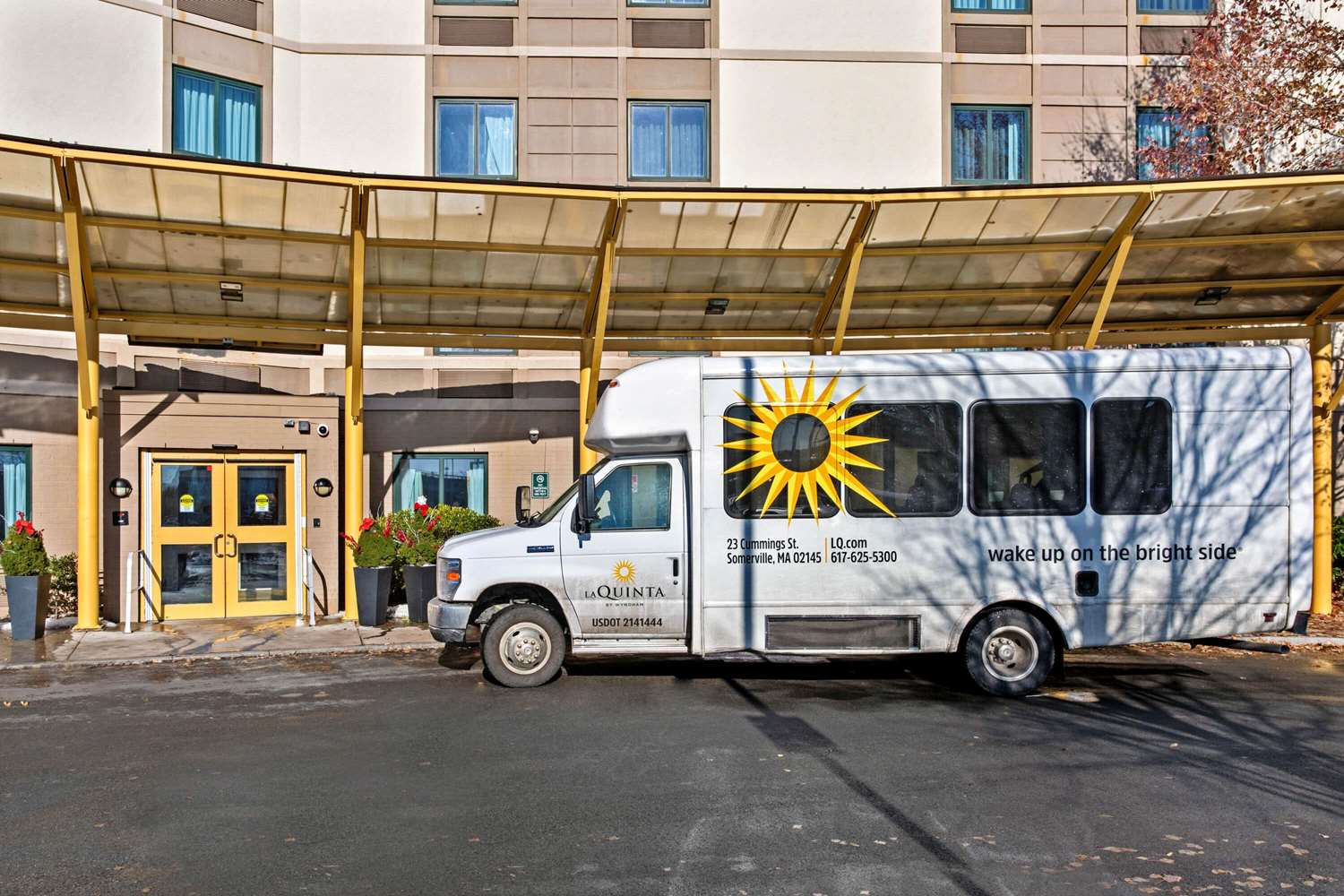 La Quinta Inn & Suites by Wyndham Boston Somerville 46/52
