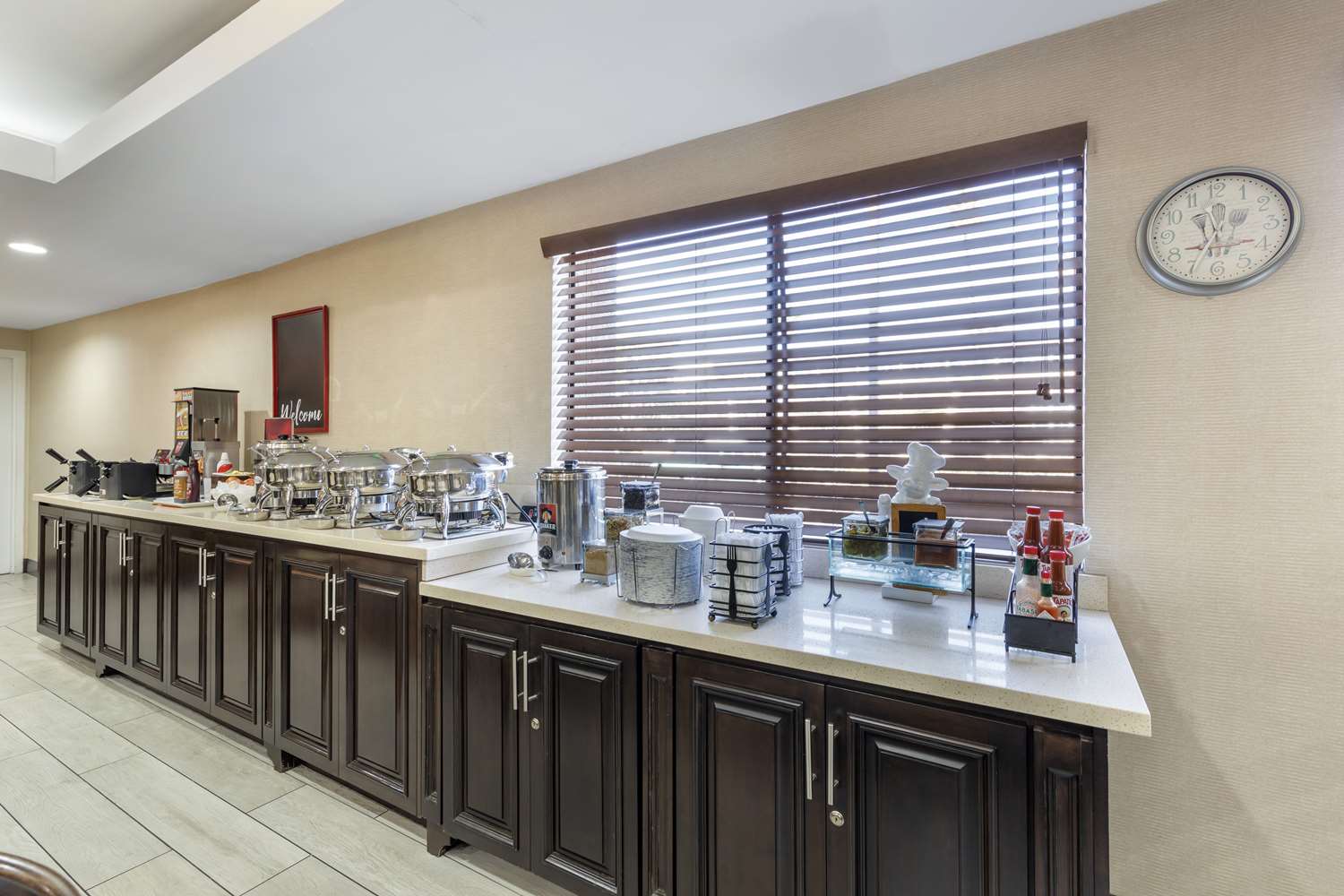 Best Western Plus West Covina Inn 8/14