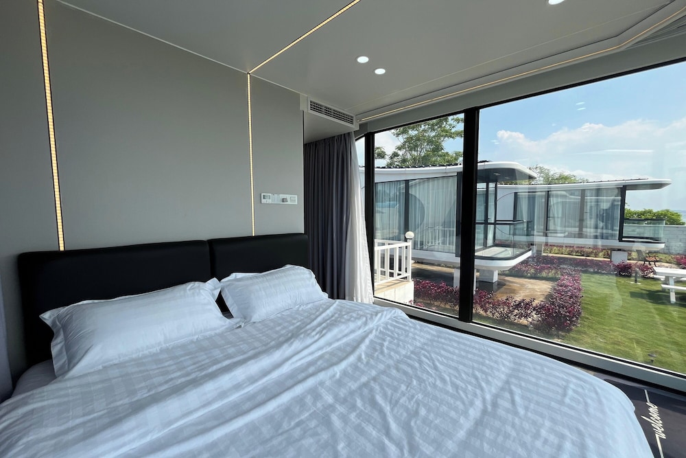 Saga Village Hotel and Resort Bintan 13/44