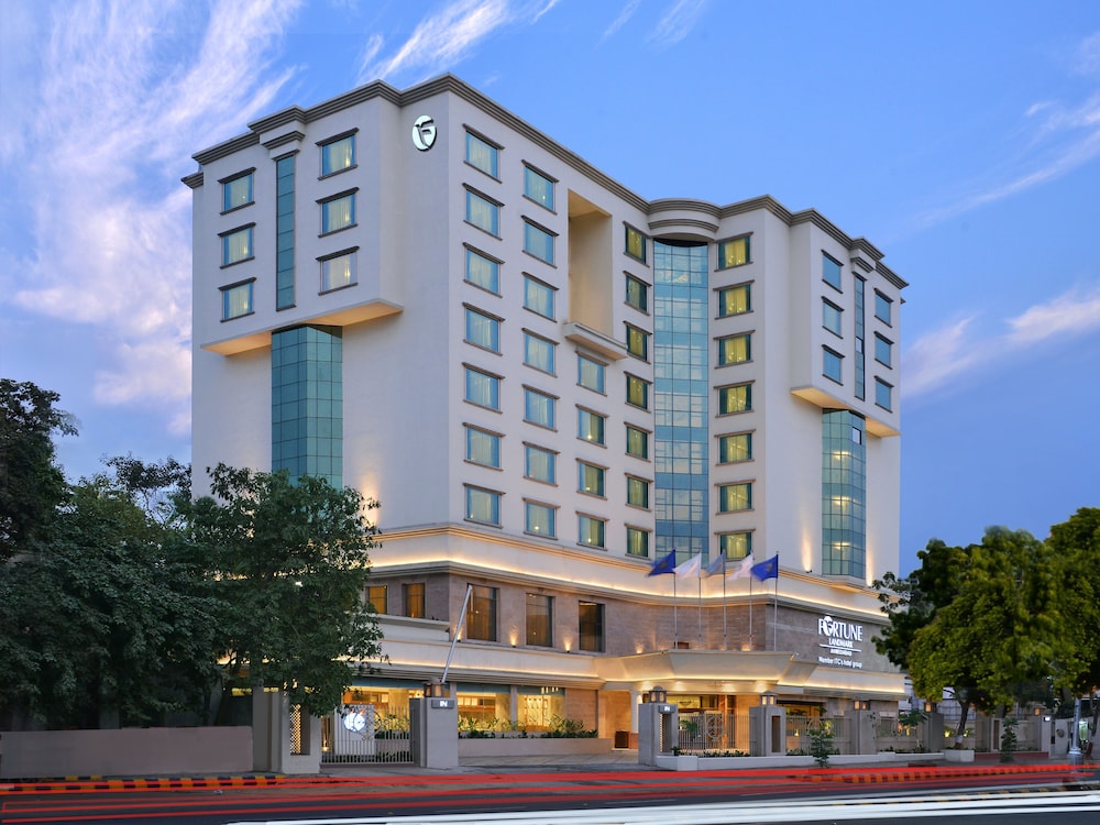 Fortune Landmark Ahmedabad - Member ITC Hotels' Group 1/30