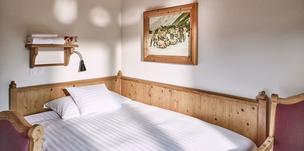 Schönegg Hotel 11/50