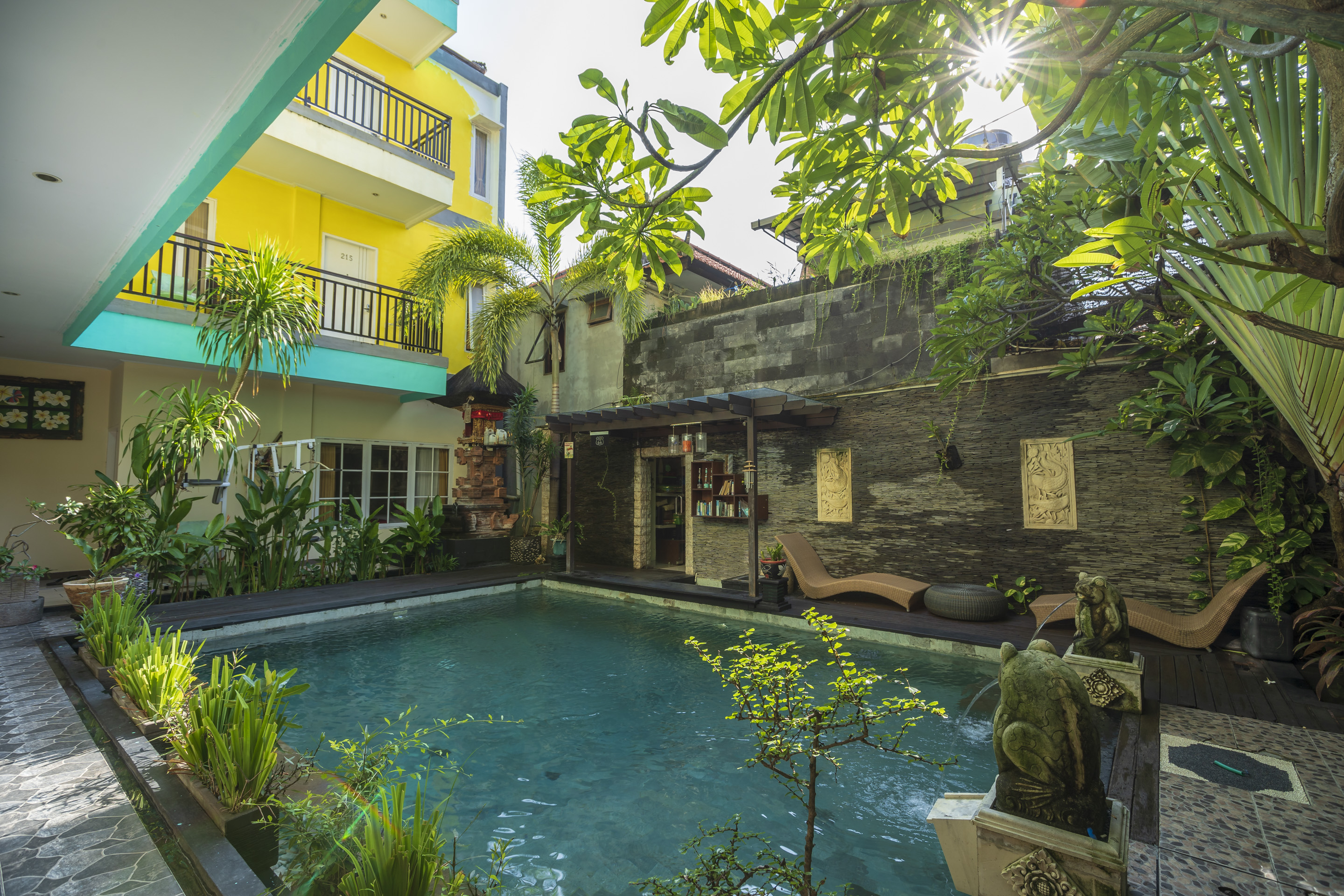 Dedy Beach Inn 15/17