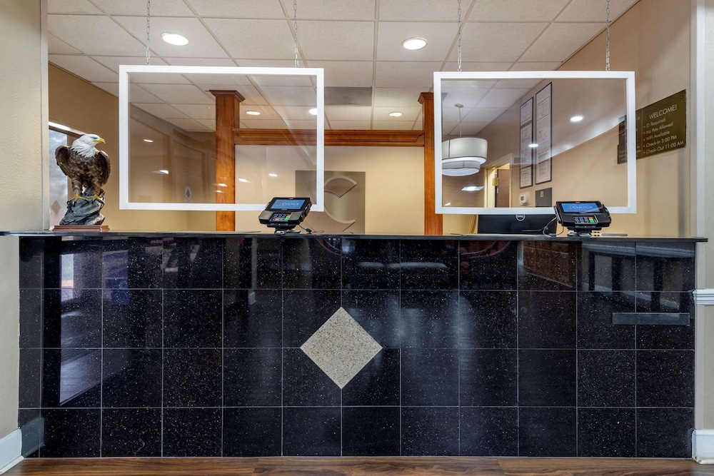 Comfort Inn Suites Statesboro 7/34