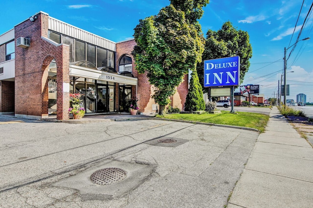 Deluxe Inn 58/70