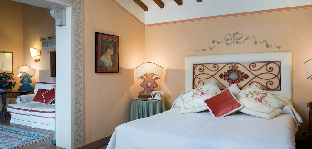 Il Falconiere 18/83