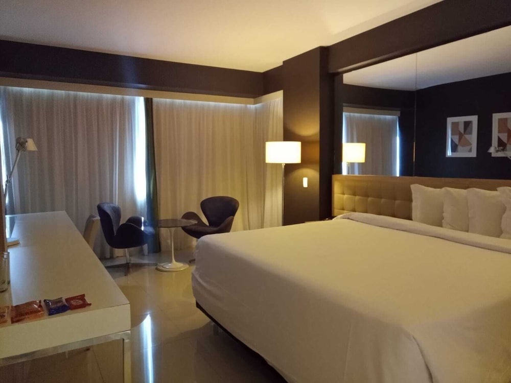 Esuites Savassi Toscanini 23/69