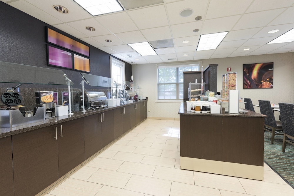 Residence Inn Grand Rapids West 35/40