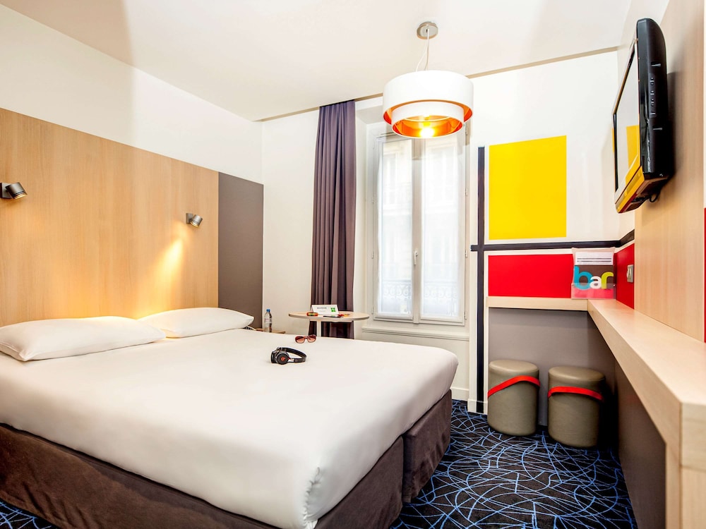 Ibis Styles Paris Cadet Lafayette 11/50
