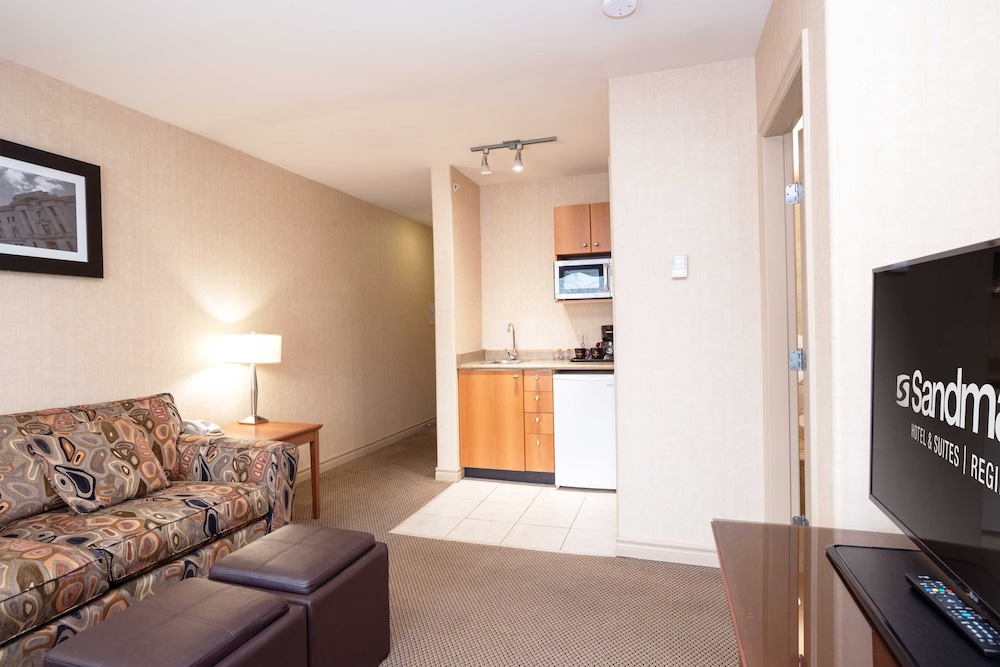 Sandman Hotel & Suites Regina 31/47