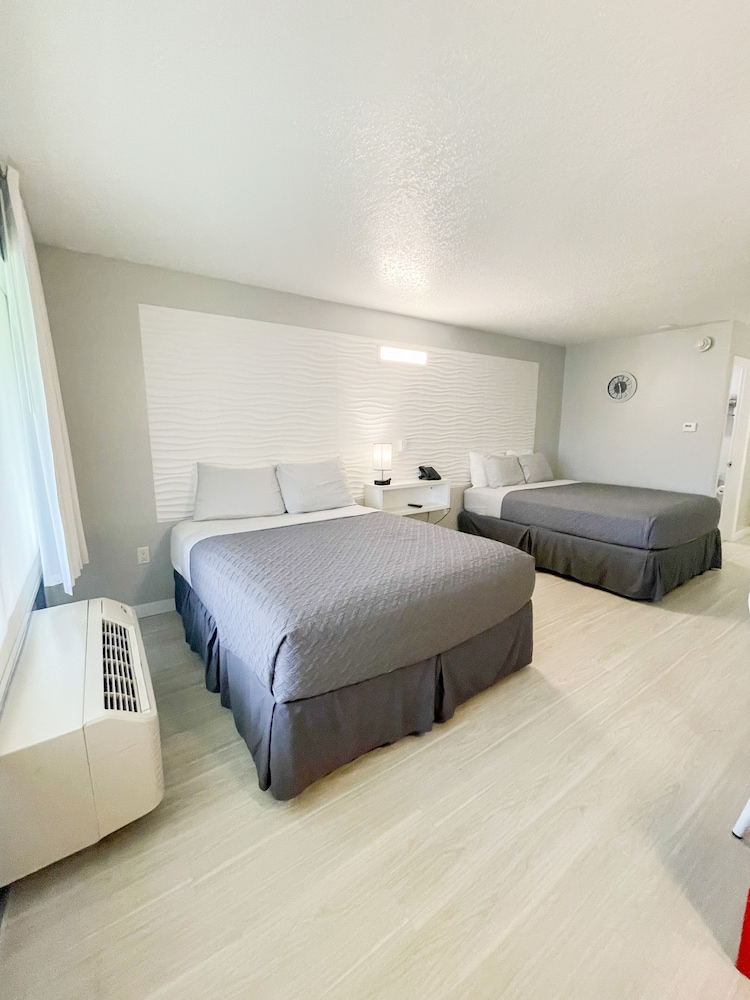 Orlando Vacation Rooms [Vr] 15/45