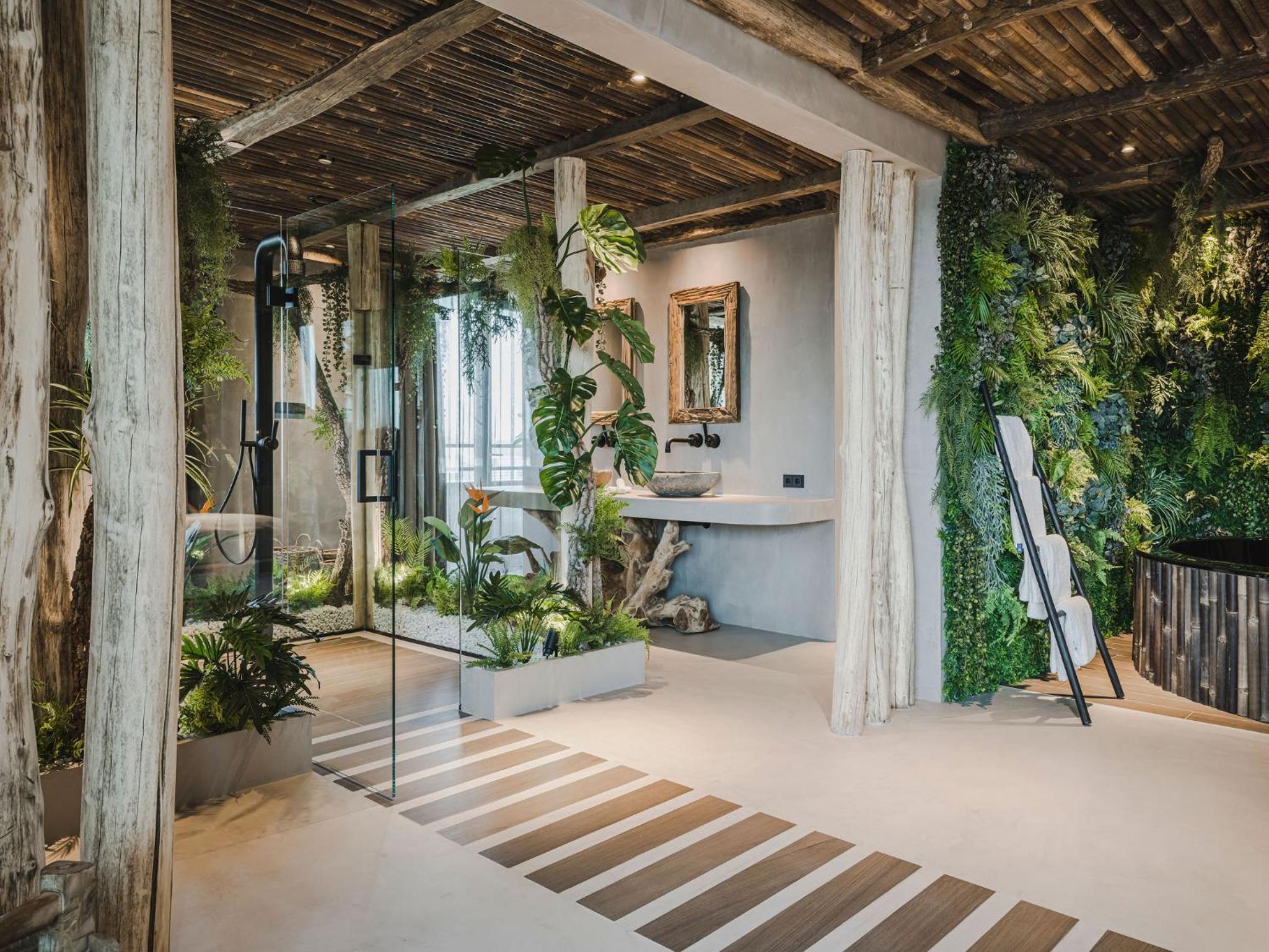Bali, Suite