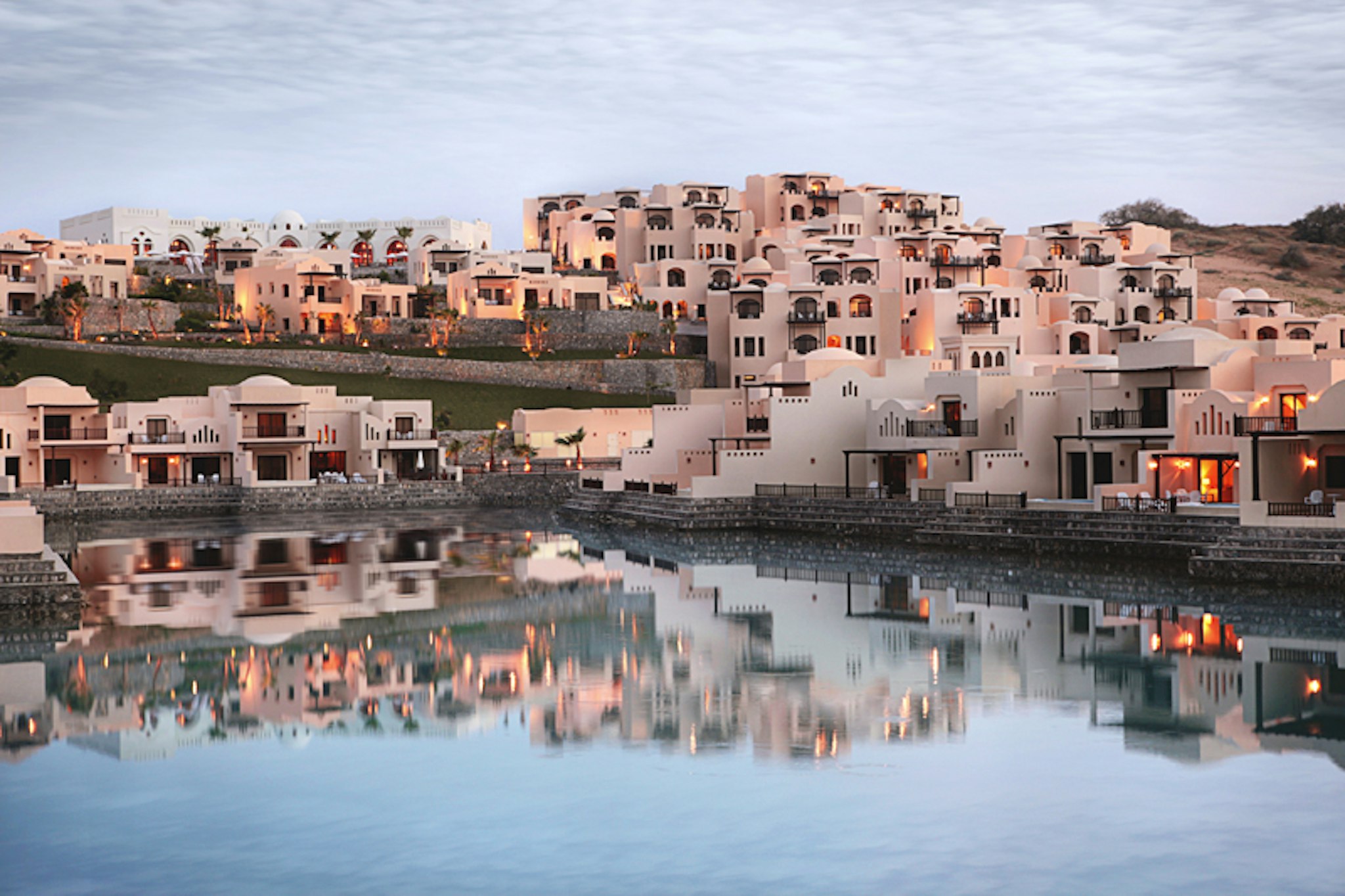 The Cove Rotana Resort 50/50