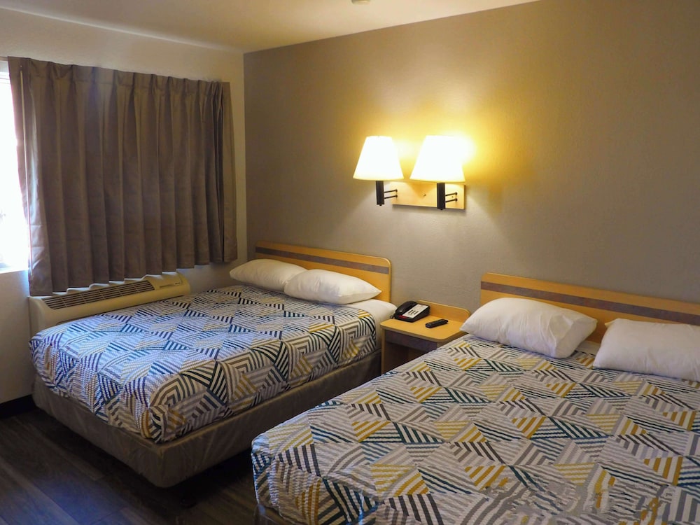 Motel6 Ontario, OR 16/26