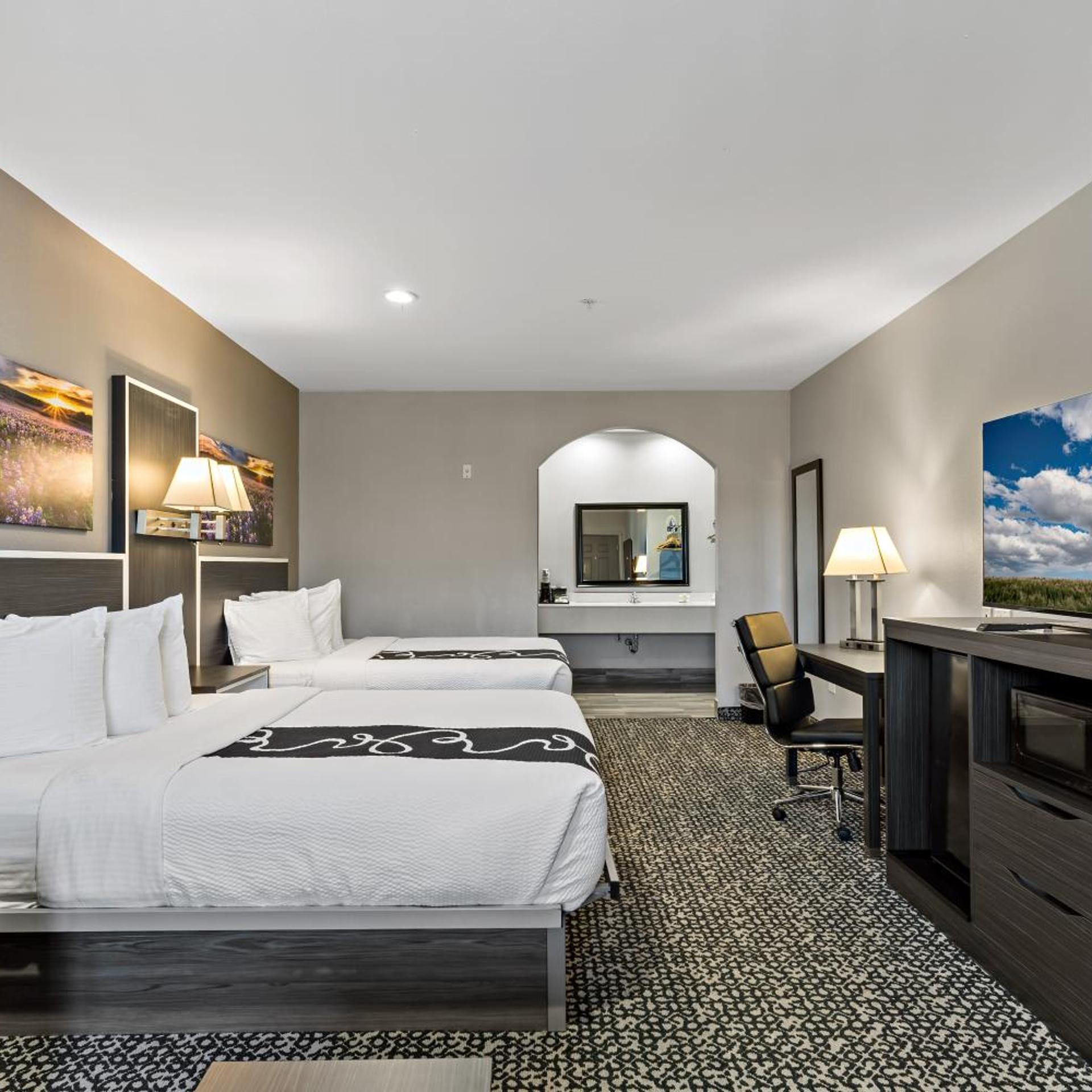 Room, 2 Queen Beds