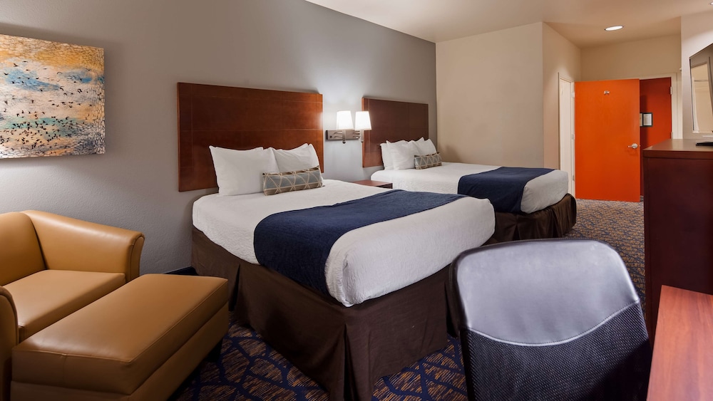 Best Western Plus Villa Del Lago Inn 17/41