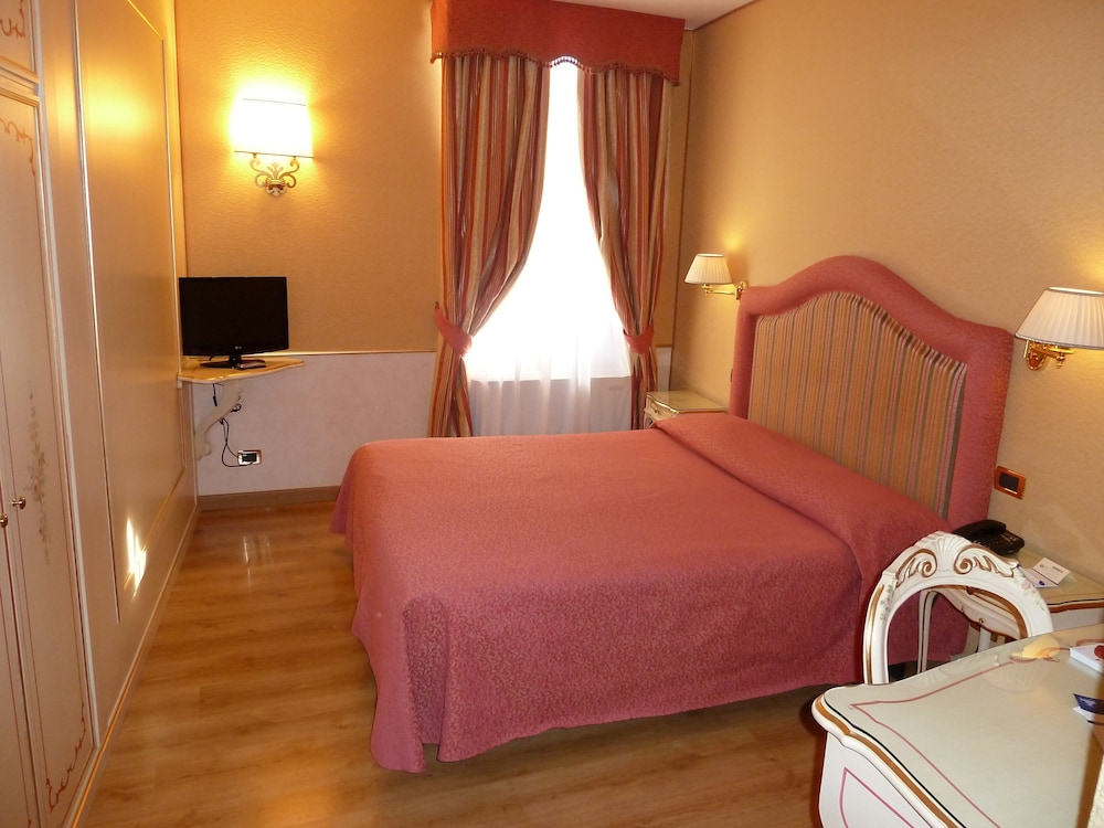 Hotel Olimpia Venice, BW Signature Collection 16/50
