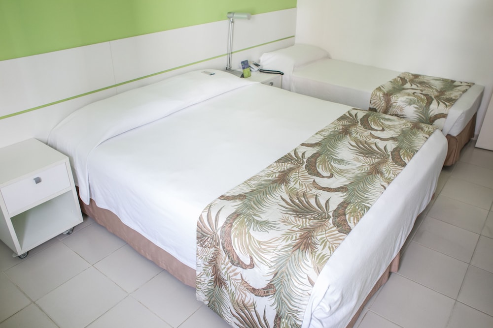 Coqueiros Express Hotel 7/26