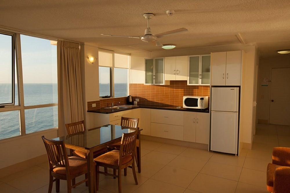 Chateau Beachside 22/30