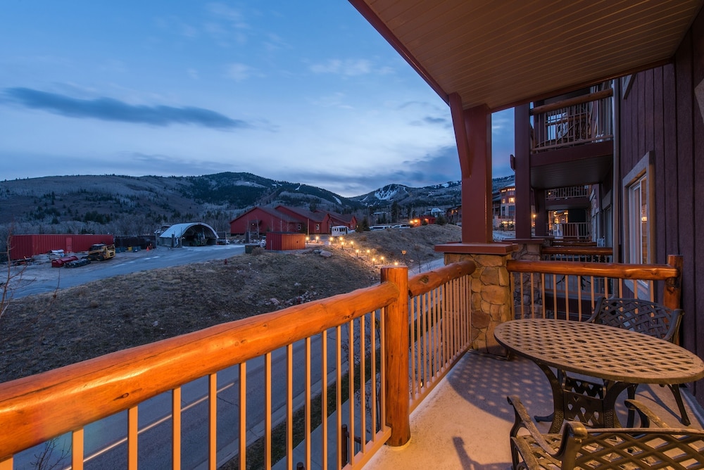 Canyons Village Condos By All Seasons Resort Lodging 6/66