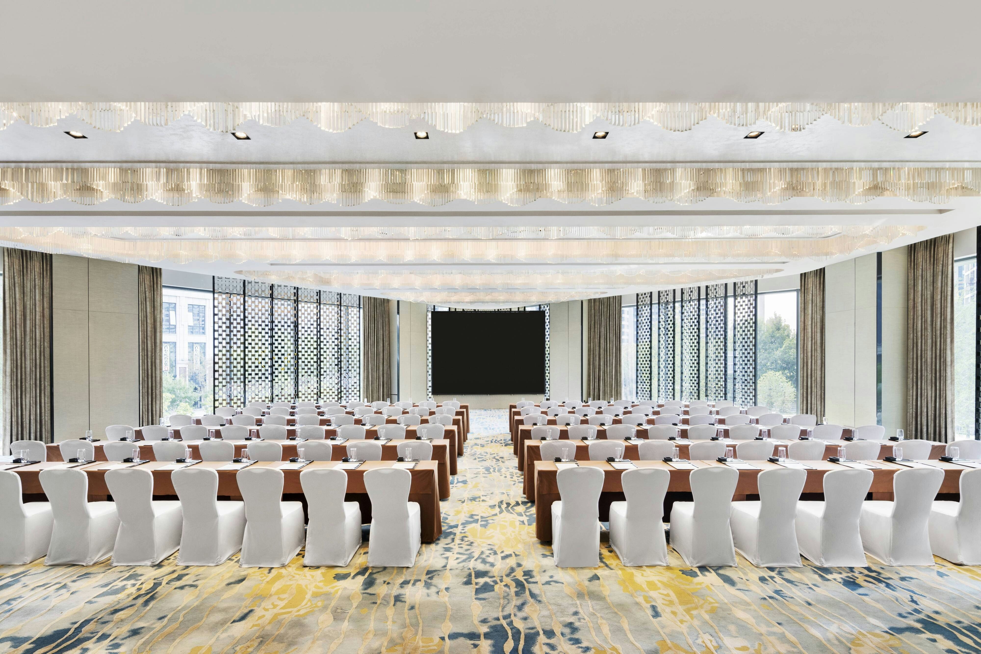 Courtyard By Marriott Zhengzhou East 14/18
